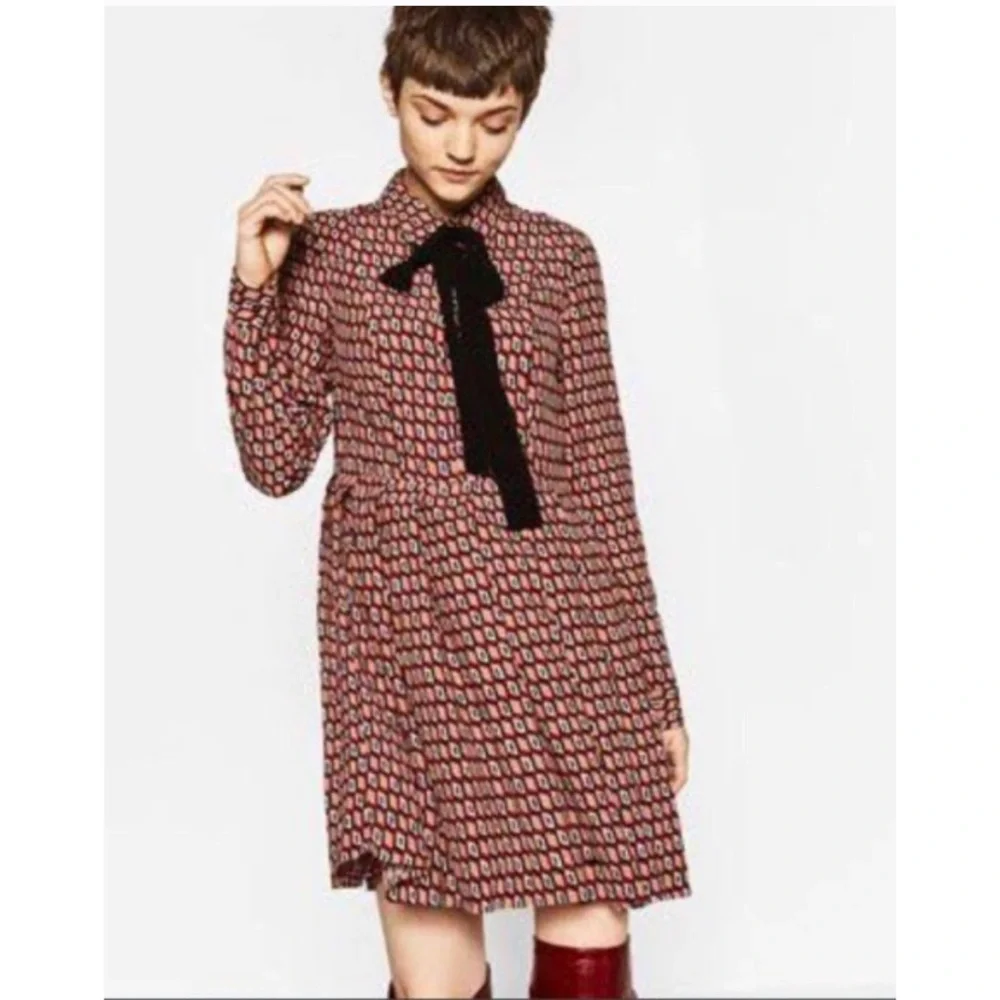 2x 👯‍♀️Host Pick⚡️Zara Geometric Print Dress with Bow Tie - Picture 3 of 11